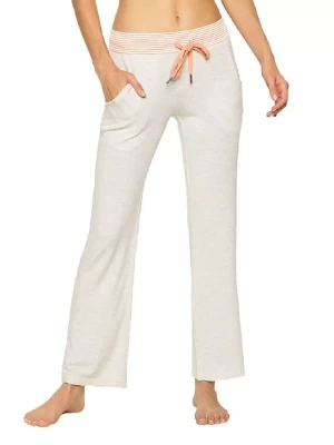 Мягкие брючки с кармашками и контрастным поясом